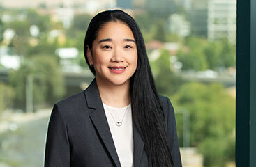 Photo of Michelle J. Yang